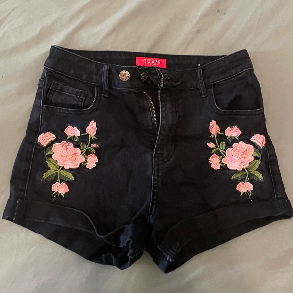 guess black floral denim shorts